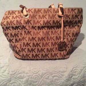 Michael Kors purse